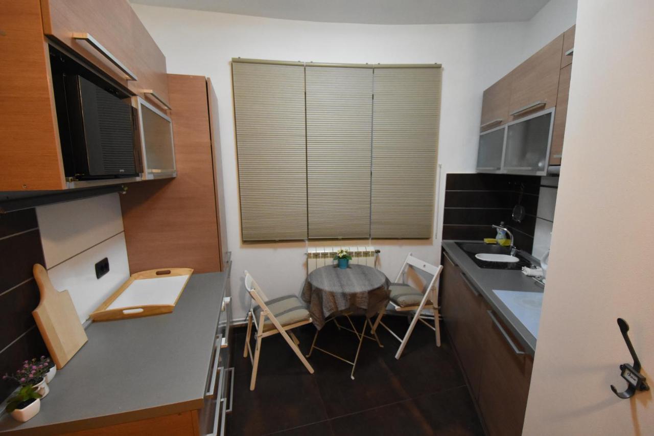 Charming Flat With Soul Apartment Белград Екстериор снимка